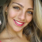 Núbia Cristina Barbosa (Estudante de Odontologia)