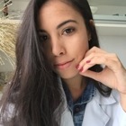 Dra. Roberta Catharini dos S Dias (Cirurgiã-Dentista)