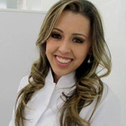 Dra. Caroline Schneider de Oliveira (Cirurgiã-Dentista)