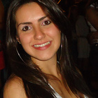 Dra. Larissa da Silva Andrade (Cirurgiã-Dentista)