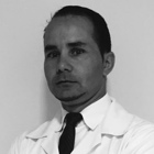 Dr. Fabricio Kleuber Ferreira (Cirurgião-Dentista)
