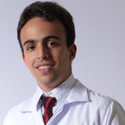 Dr. Max Bastos Tomaz Carvalho (Cirurgião-Dentista)